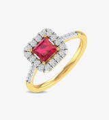 Featured New Bahaar Yellow Gold Ring Featured New Bahaar Yellow Gold Ring