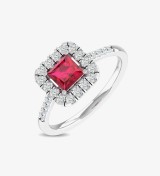 Featured New Bahaar Yellow Gold Ring Featured New Bahaar Yellow Gold Ring