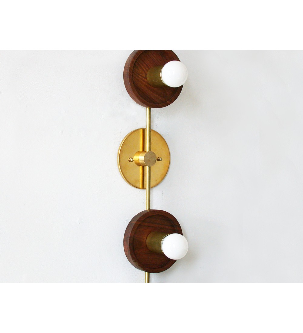 Vertical Four-Ring Walnut and Brass Wall Lamp