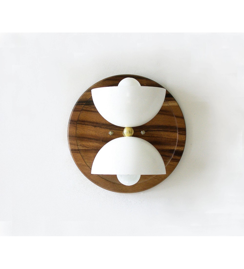 Double hemispherical wooden disc wall lamp