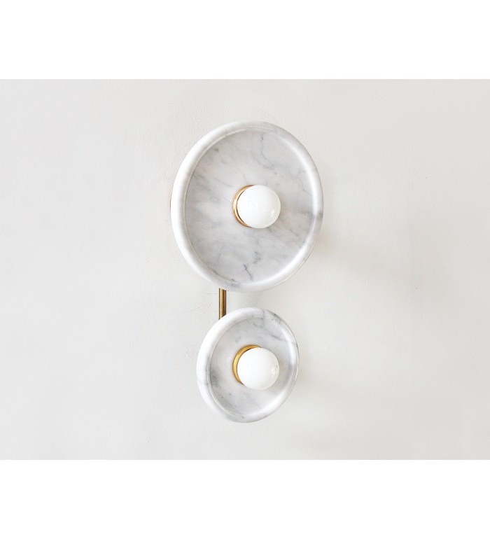 Double marble disc wall lamp with brass pillars